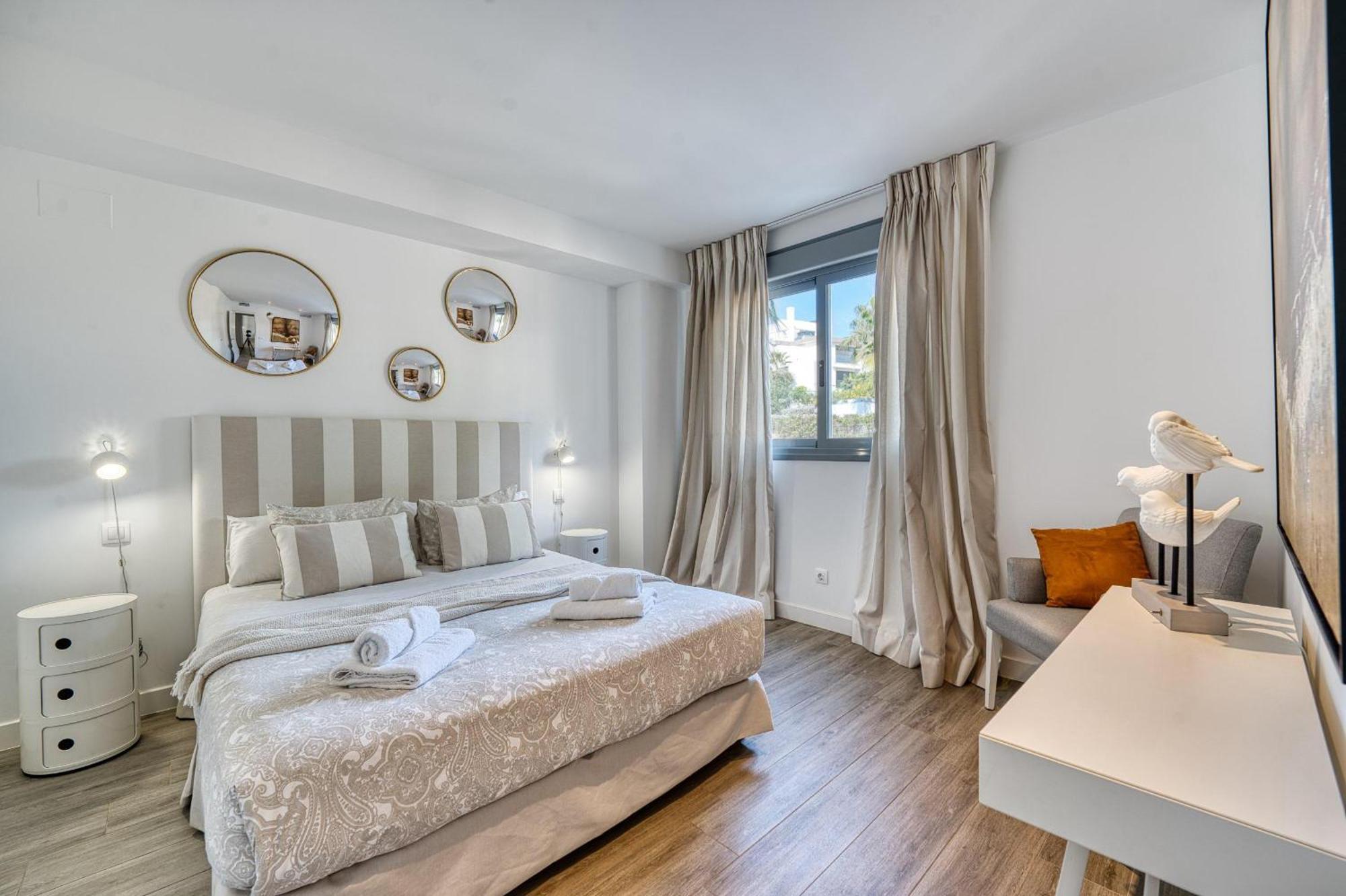 Apartment 3070 Cabopino Luxury Marbella